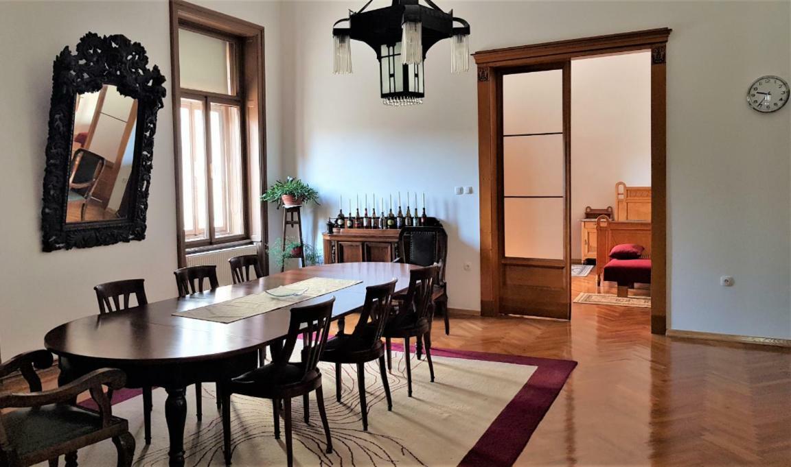 Luxury Apartment In The Heart Of 바라즈딘 외부 사진