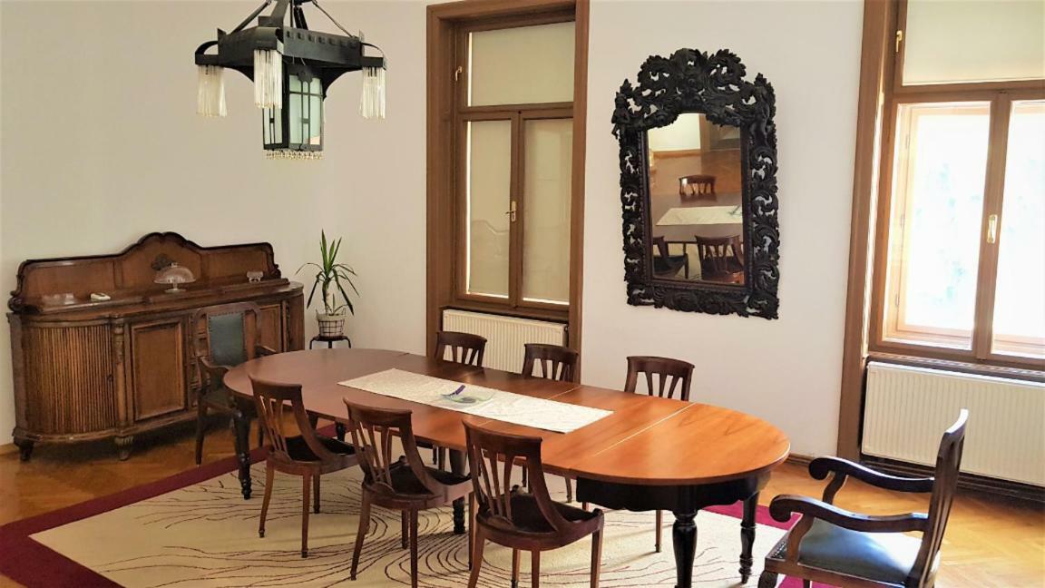 Luxury Apartment In The Heart Of 바라즈딘 외부 사진