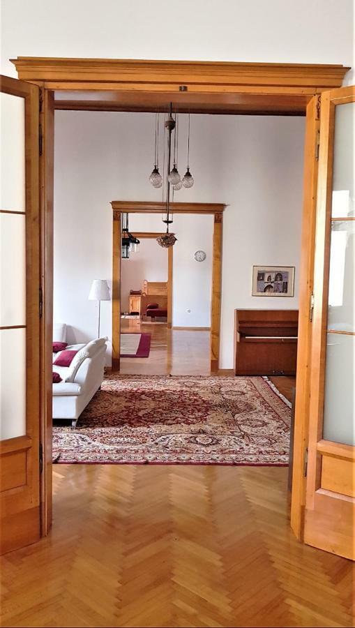 Luxury Apartment In The Heart Of 바라즈딘 외부 사진