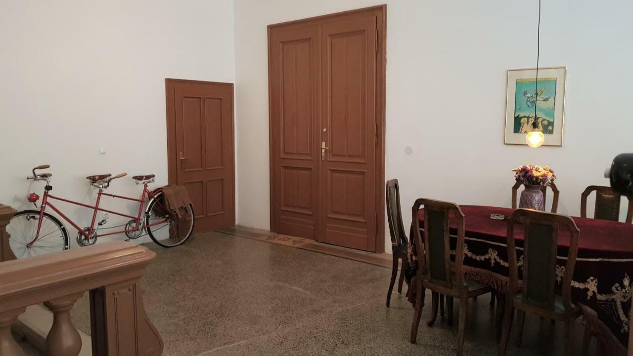 Luxury Apartment In The Heart Of 바라즈딘 외부 사진